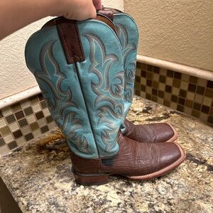 Justin ostrich women’s boots